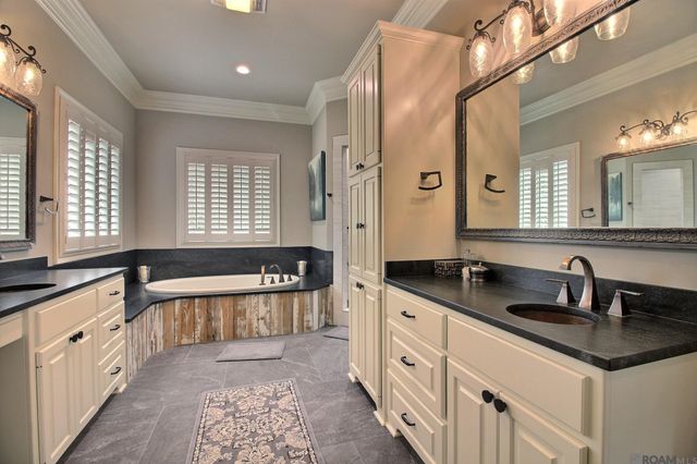 22127 Waterfront East Dr, Maurepas, LA 70449