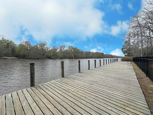22127 Waterfront East Dr, Maurepas, LA 70449