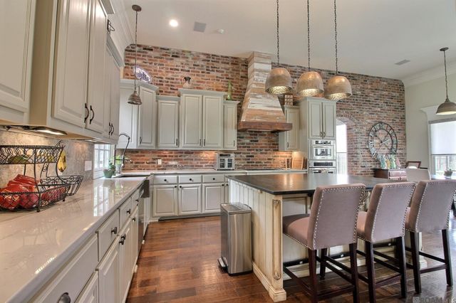 22127 Waterfront East Dr, Maurepas, LA 70449