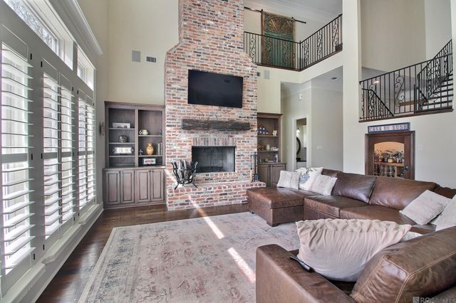 22127 Waterfront East Dr, Maurepas, LA 70449