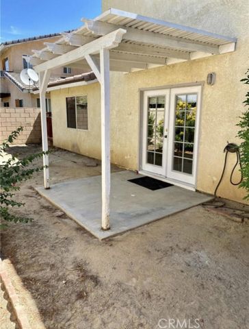 33411 Campus Lane, Cathedral City, CA 92234