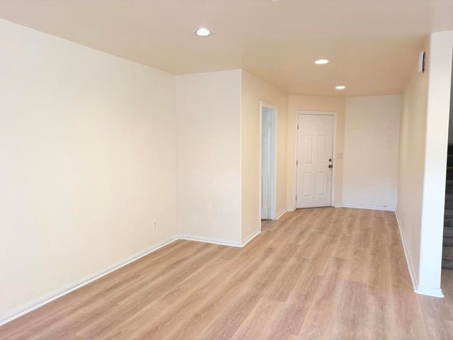 33411 Campus Lane, Cathedral City, CA 92234