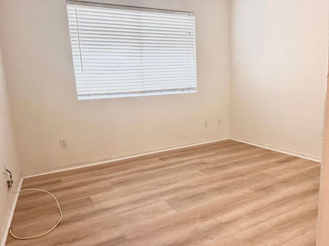 33411 Campus Lane, Cathedral City, CA 92234