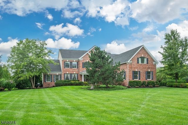 17 Fieldview Dr, Sparta Twp., NJ 07871