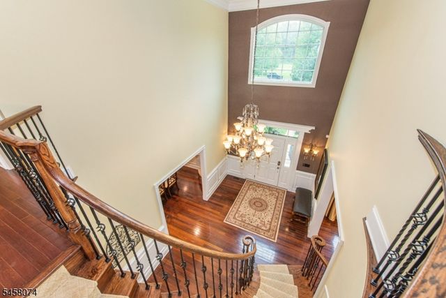 17 Fieldview Dr, Sparta Twp., NJ 07871