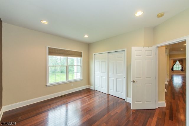 17 Fieldview Dr, Sparta Twp., NJ 07871