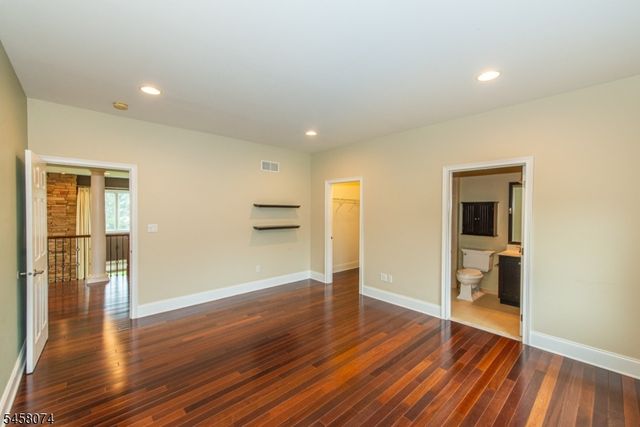 17 Fieldview Dr, Sparta Twp., NJ 07871