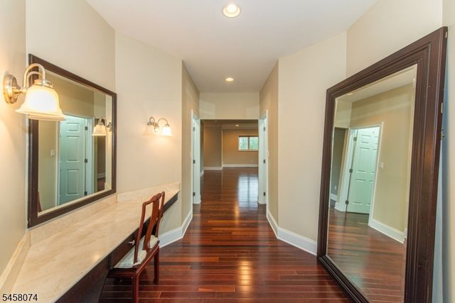 17 Fieldview Dr, Sparta Twp., NJ 07871