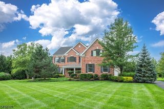17 Fieldview Dr, Sparta Twp., NJ 07871