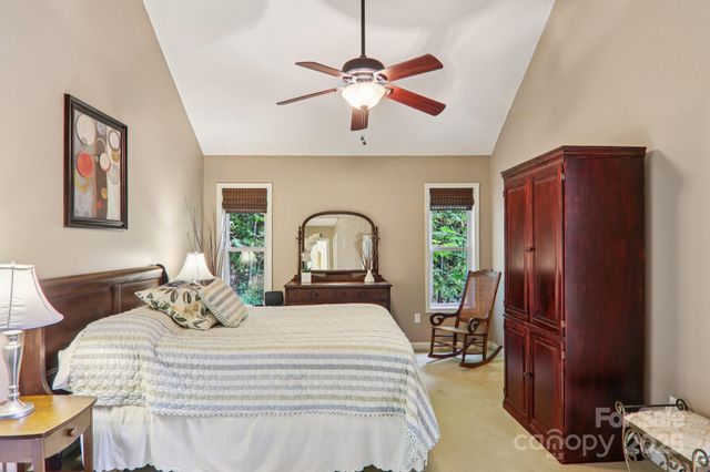 311 Jacks Knob Road, Barnardsville, NC 28709