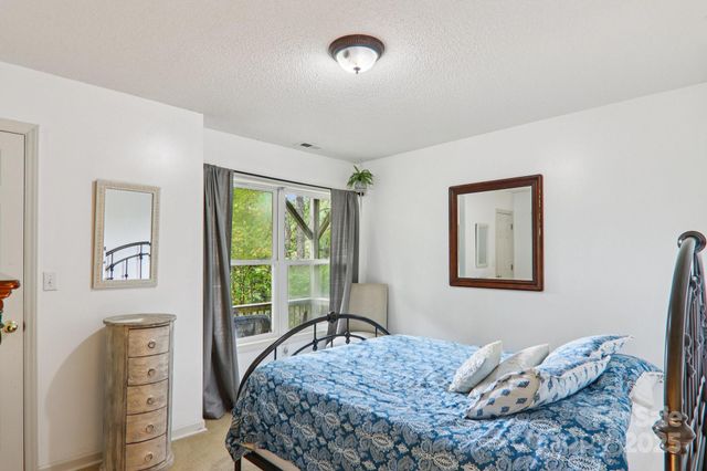 311 Jacks Knob Road, Barnardsville, NC 28709