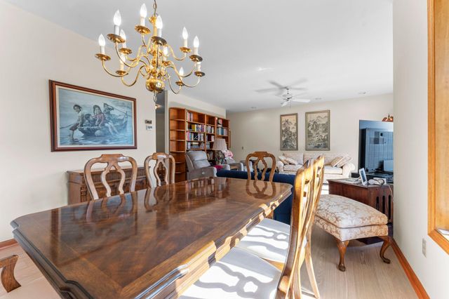 1588 Blackhawk Lake Drive, Eagan, MN 55122