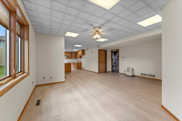 1588 Blackhawk Lake Drive, Eagan, MN 55122
