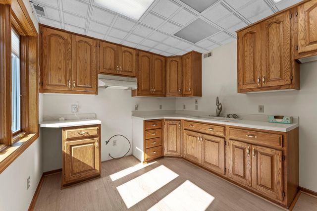 1588 Blackhawk Lake Drive, Eagan, MN 55122