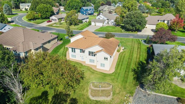1588 Blackhawk Lake Drive, Eagan, MN 55122