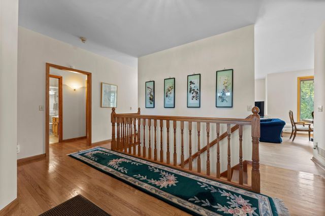 1588 Blackhawk Lake Drive, Eagan, MN 55122