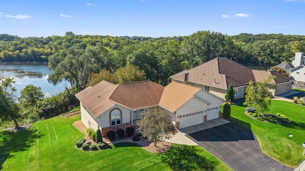 1588 Blackhawk Lake Drive, Eagan, MN 55122 — exterior