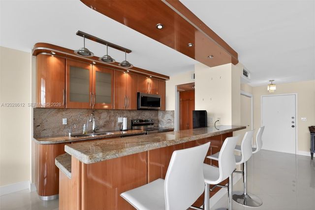 230 174th Street 902, Sunny Isles Beach, FL 33160