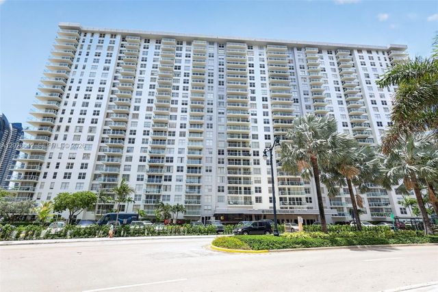 230 174th Street 902, Sunny Isles Beach, FL 33160