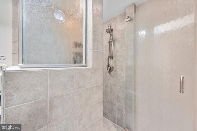 2924 OAKBURY CT, Oakton, VA 22124