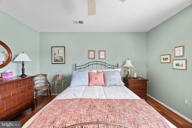 2924 OAKBURY CT, Oakton, VA 22124