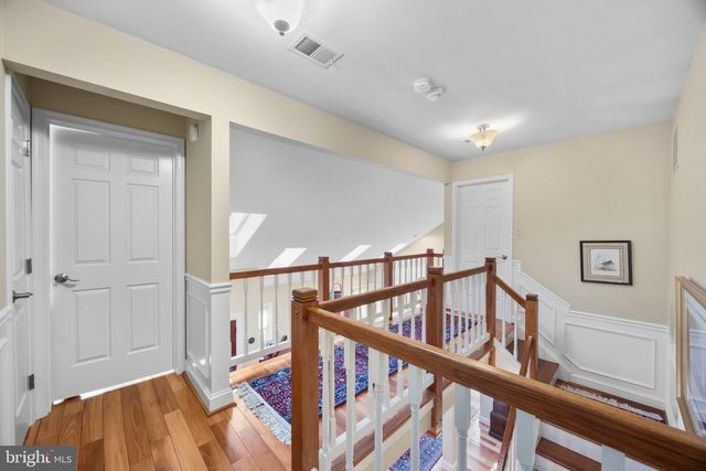 2924 OAKBURY CT, Oakton, VA 22124