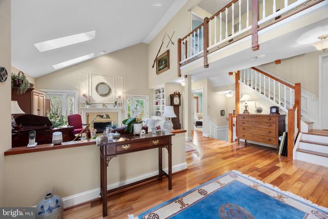 2924 OAKBURY CT, Oakton, VA 22124