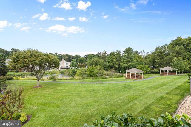 2924 OAKBURY CT, Oakton, VA 22124
