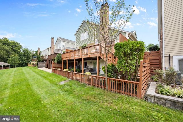 2924 OAKBURY CT, Oakton, VA 22124