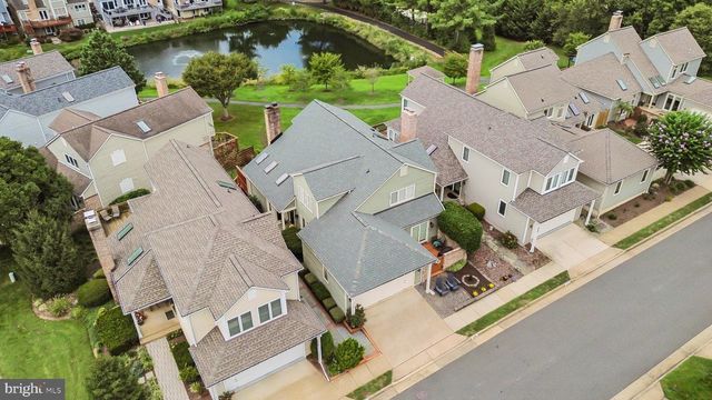 2924 OAKBURY CT, Oakton, VA 22124