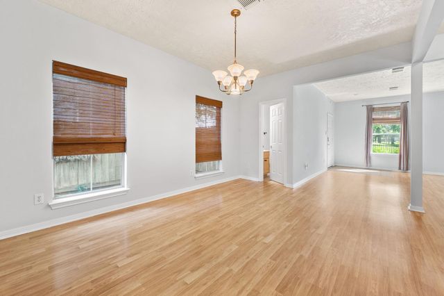 607 Travis Street 5, Webster, TX 77598