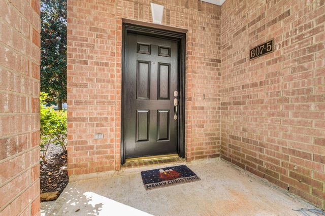 607 Travis Street 5, Webster, TX 77598