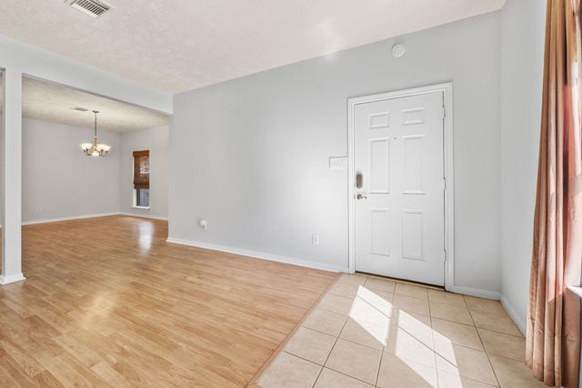 607 Travis Street 5, Webster, TX 77598