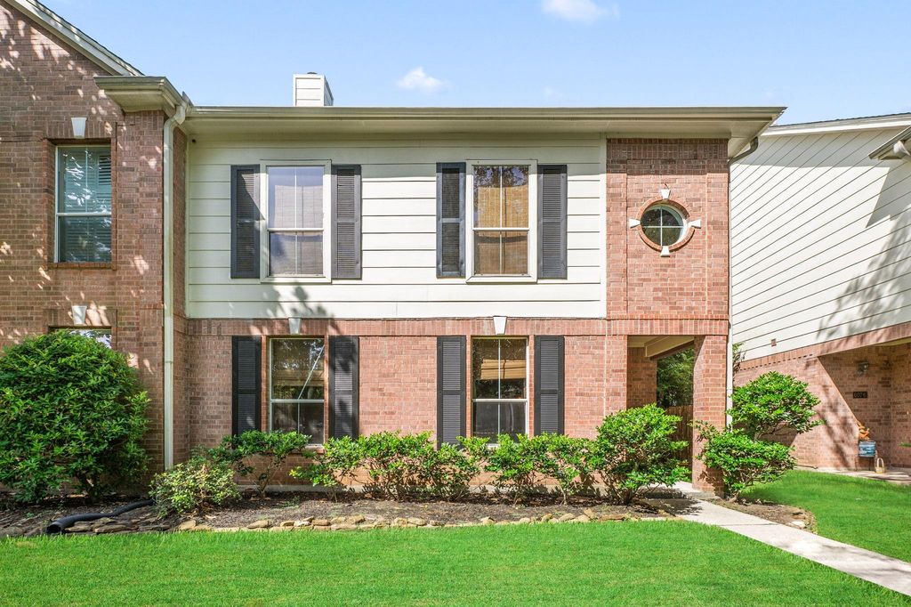 607 Travis Street 5, Webster, TX 77598