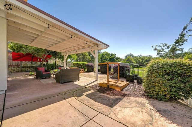 7637 Colbert Dr, Rancho Murieta, CA 95683