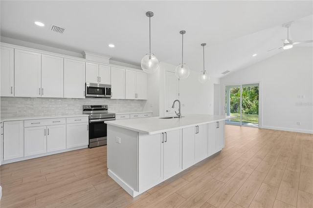 36 BROCKTON LANE, Palm Coast, FL 32137