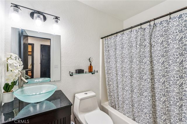 24166 Cresta, Crestline, CA 92325