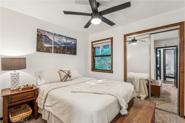 24166 Cresta, Crestline, CA 92325