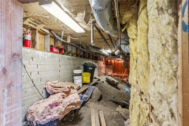 24166 Cresta, Crestline, CA 92325