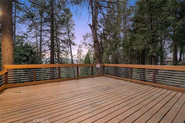 24166 Cresta, Crestline, CA 92325