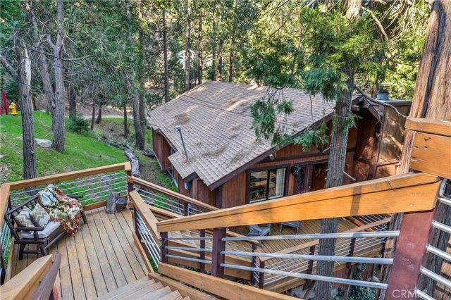 24166 Cresta, Crestline, CA 92325