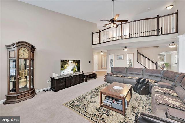 62 STELLA DR, Reading, PA 19608