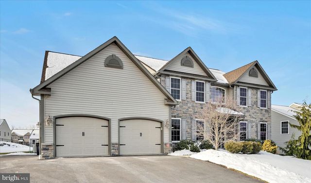 62 STELLA DR, Reading, PA 19608