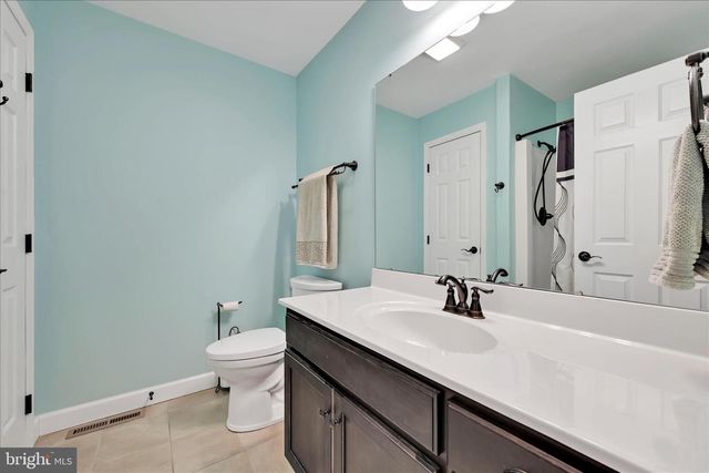 62 STELLA DR, Reading, PA 19608