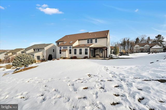 62 STELLA DR, Reading, PA 19608