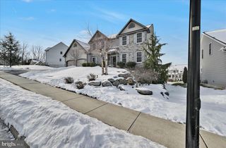 62 STELLA DR, Reading, PA 19608