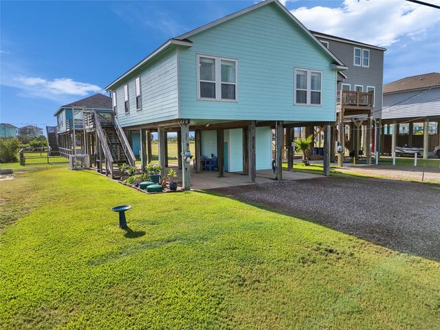 4710 Palm Street, Freeport, TX 77541