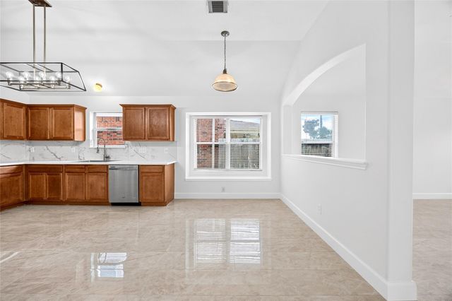 2606 Cypress Springs Drive, Pearland, TX 77584