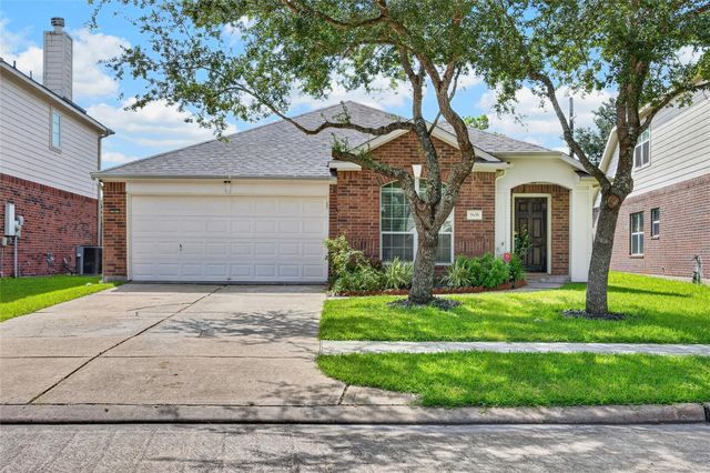2606 Cypress Springs Drive, Pearland, TX 77584