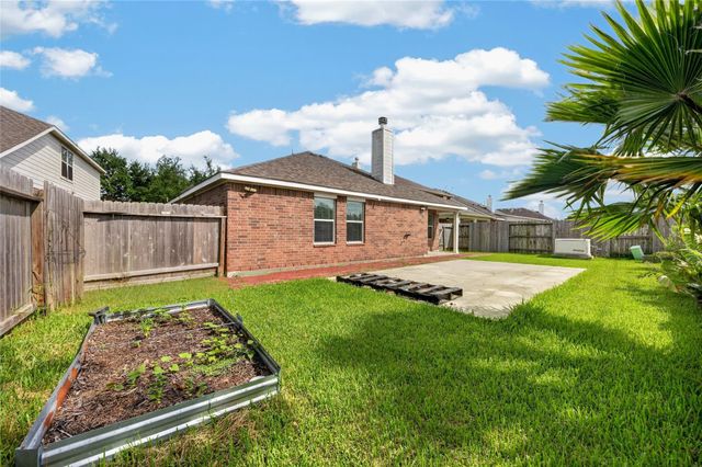 2606 Cypress Springs Drive, Pearland, TX 77584
